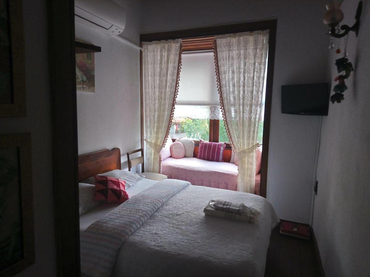 Birgi Hotel Saliha Hanim Tas Konak מראה חיצוני תמונה