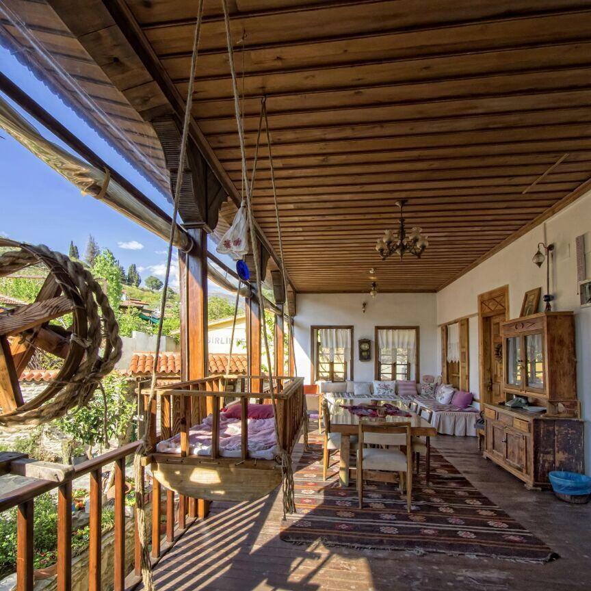 Birgi Hotel Saliha Hanim Tas Konak מראה חיצוני תמונה