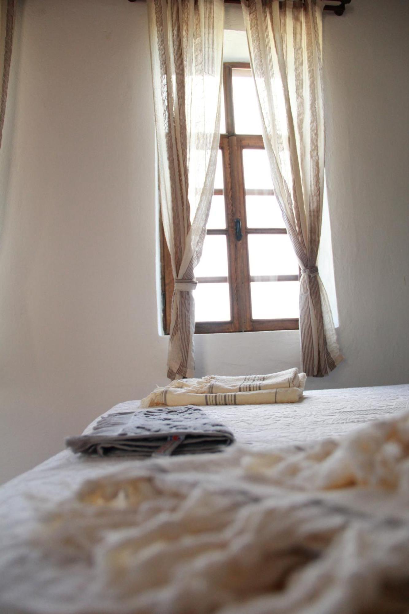 Birgi Hotel Saliha Hanim Tas Konak חדר תמונה