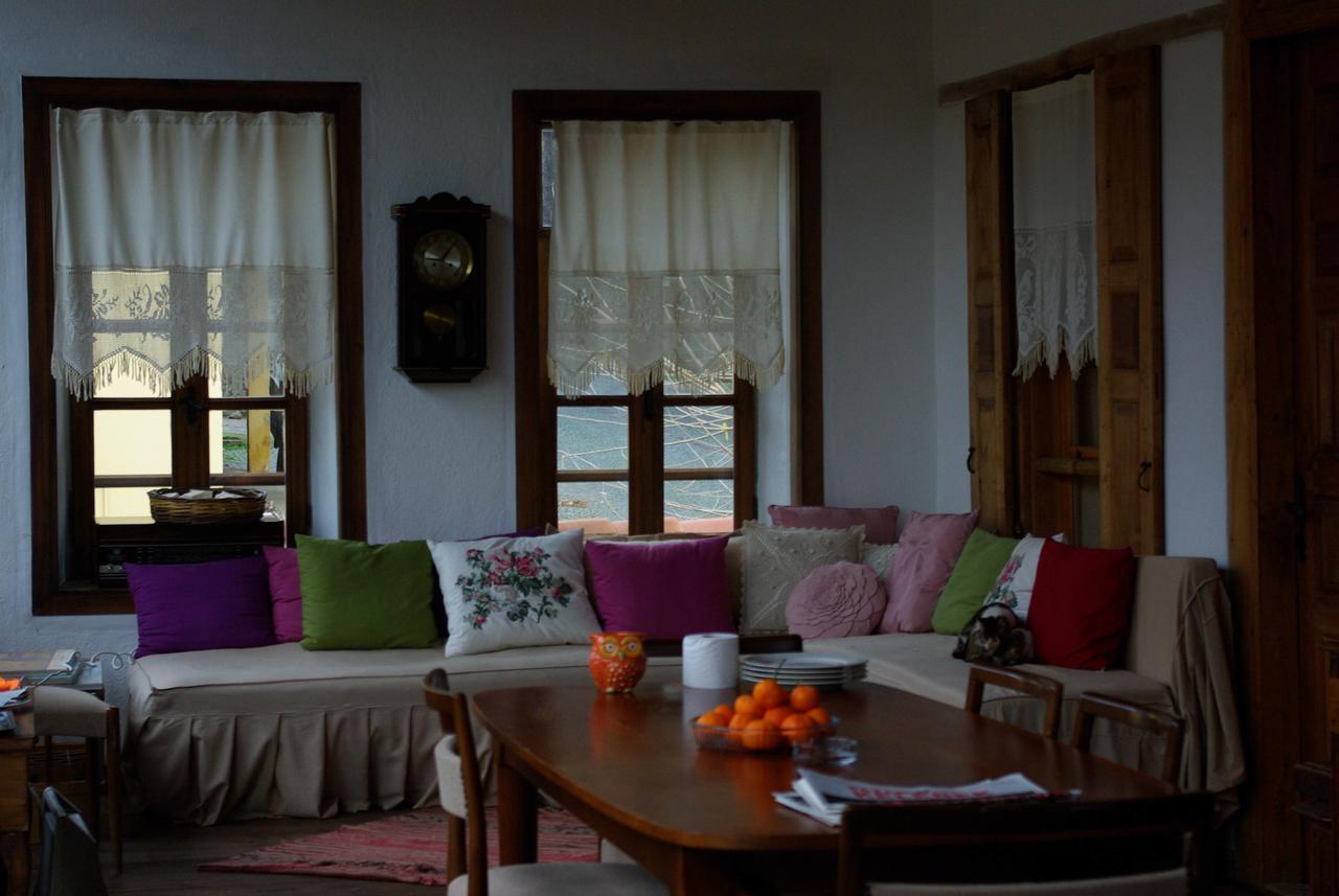Birgi Hotel Saliha Hanim Tas Konak מראה חיצוני תמונה